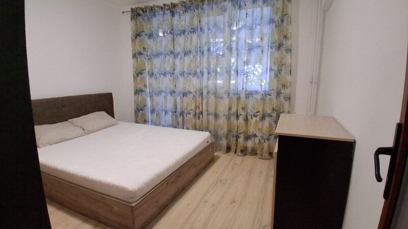 Sun Plaza, Berceni, 2 camere.